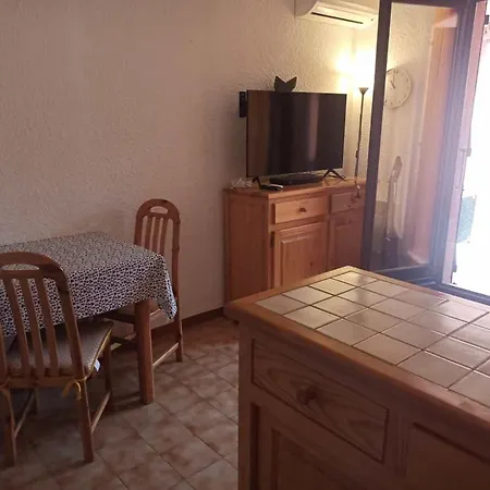 Apartment Avec Piscine *